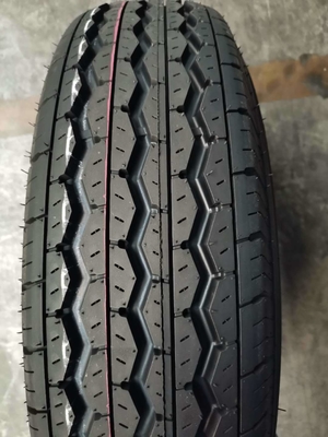 PCR Pneus à longue durée de vie 155/65R13 pour les pneus automobiles chinois