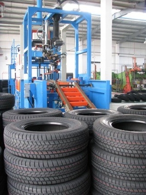 Augmenter les performances de la course avec 145/70R12 PCR pneu de voiture s'adapte à 16-20 pouces roues