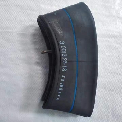 3.00/3.25-18 Tube intérieur de butyle de moto 2.75-17 Durable et à remplacer/réparer