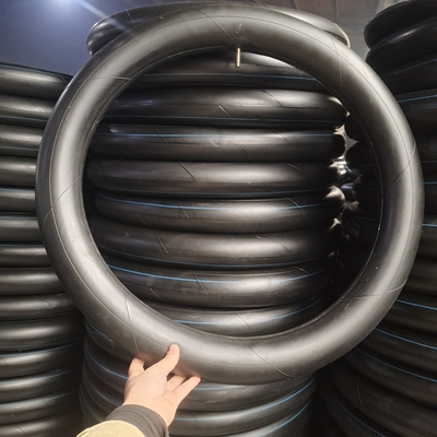 3.00-18 Tubes intérieures pour motocyclettes Remplacement/réparation Vente de pneus sans tube pour motocyclettes