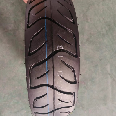 Matériau de base 130/70-13 Pneus de moto pour la fiabilité