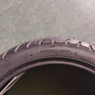 OEM Acceptable 110/70-13 pneus de moto pour tricycle et scooter électrique motorisé