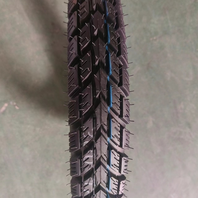 CE Certifié 3.00-17 Pneus de moto avec 6pr/8pr Ply Rating et technologie avancée