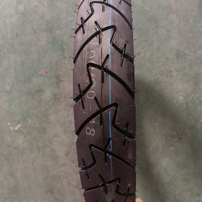Matériau de base Nature caoutchouc acier Nylon 90/90-18 Pneus de moto avec et 90 jours