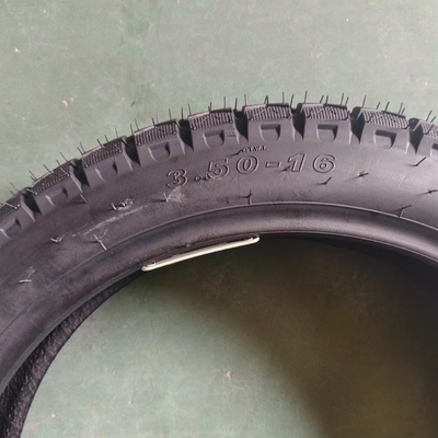 Qingdao Vendre pneus de caoutchouc 3,50-16 pneus de moto fabriqués à partir de caoutchouc naturel acier nylon