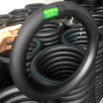 Tubes intérieures en caoutchouc naturel pour motocycle 3.00-14 300x14 300*14 avec résistance 8.5-9MPA