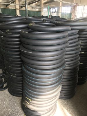 8/10/13/16/17/18in Pneus de moto Naturel butyle tube intérieur avec un excellent allongement