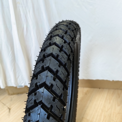 Pneus naturels en caoutchouc pour motocyclettes en boîtier Pneus résistants à l'usure directe Pneus pour motocyclettes3.00-17