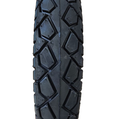 100/90-18 Pneus sans tube pour moto avec teneur en caoutchouc naturel de 35% à 55%