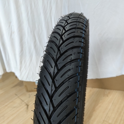 Pneus de motocyclette 90/90-17 en nylon en caoutchouc naturel en acier à 35% à 55% de caoutchouc