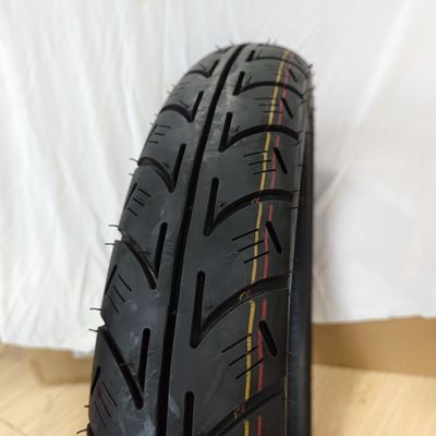 90/90-18 Pneus de moto et tubes intérieurs OEM acceptable pour une grande durabilité