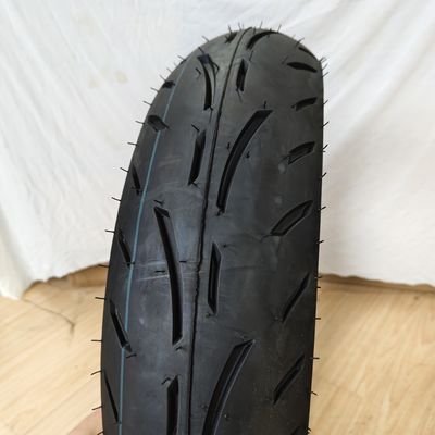 Pneus de moto 130/70-17 en caoutchouc naturel avec OEM acceptable