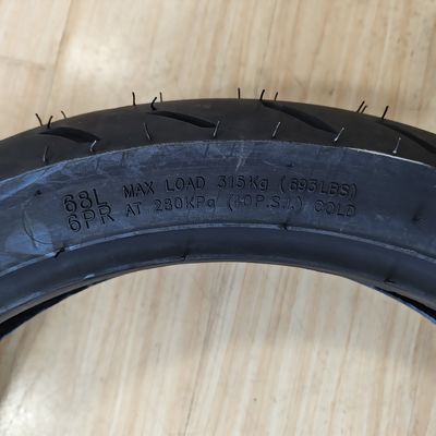 Pneus de moto 130/70-17 en caoutchouc naturel avec OEM acceptable