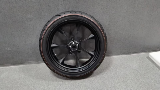 170/50-21 160/50-23 Pneus à demi-démolissement à chaud pour moto 8.2 kg Délai de livraison 25-30 jours