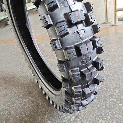 Résistance à la traction 10,5 Pneus à gomme super super doux pour les applications lourdes