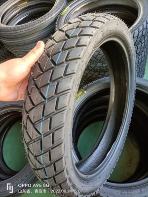 Pneus OEM acceptables 90/90-18 avec structure de biais et de Super Factor