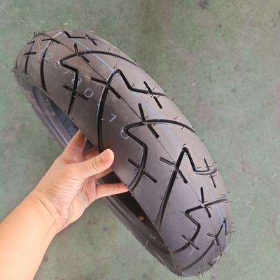 Élongueur 500% Nom du produit Pneus de moto 90/90-18 Super