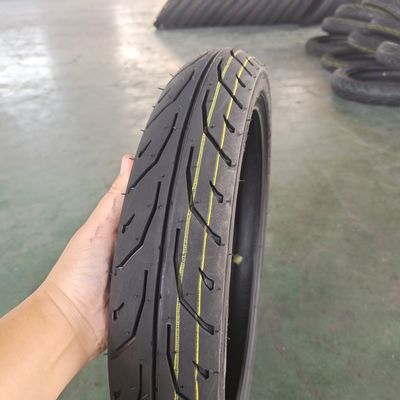 Pneus sans tuyau 70/90-14 6PR Pneus de motocyclettes parfait'Exigences Pièces de rechange incluses