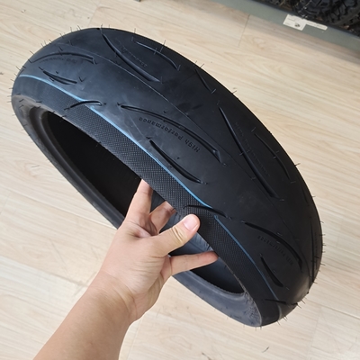 Pneus de moto professionnels en caoutchouc naturel en acier nylon 140/60-17 à Qingdao