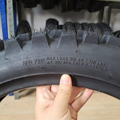 140/80-18 140/80/18 140 80 18 Pneus durables hors route Pneus de moto avec boîtier