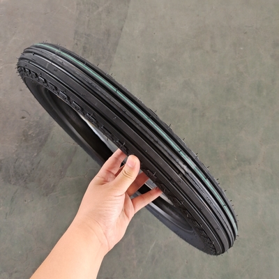 Pneus de moto 2.75-17 avec du nylon en caoutchouc naturel en acier