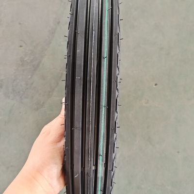Pneus de moto 2.75-17 avec du nylon en caoutchouc naturel en acier