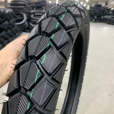 3.00-18 Taille de pneu Trouver la correspondance parfaite sur le marché libanais des pneus de moto