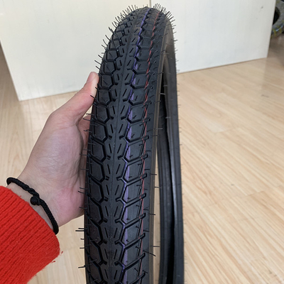 60/100-17 Pneus de moto avec boîtier de pneu durable fabriqués en Thaïlande 25 jours de livraison