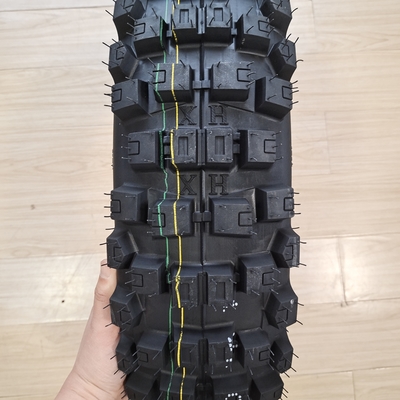 17 pouces 6 PR 3.00-17 pneus de moto pour TVS et Honda Dio Pour le remplacement / réparation