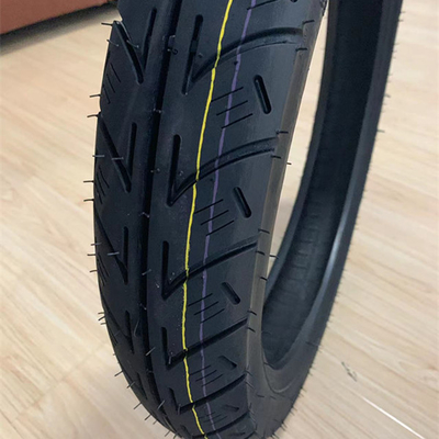 Découvrez les meilleures performances avec les pneus de moto de taille 90/90-18 et le boîtier
