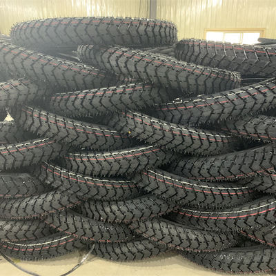 Pneus de moto chinois de 17 pouces de haute capacité avec une résistance à la traction de 10,5