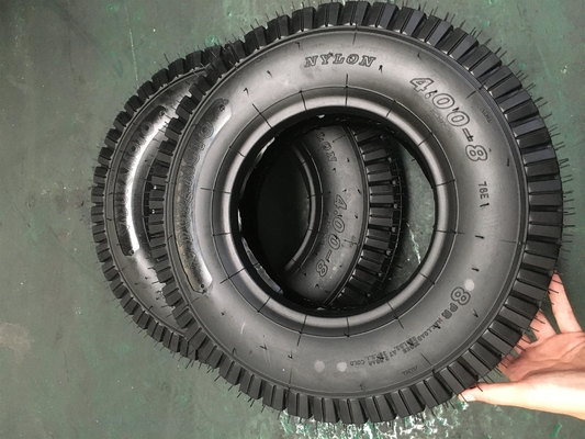 Remplacer/réparer Bajaj Three Wheels Pneu Port Qingdao Chargement 4.00-8 Tubes de pneus de moto