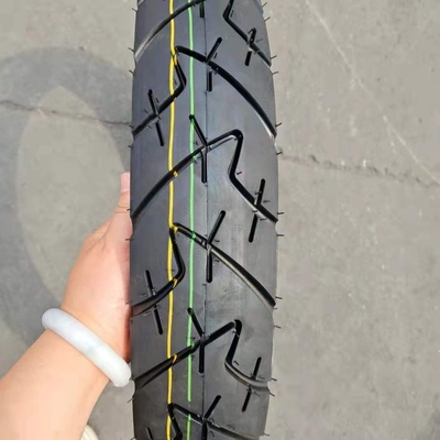 Pneus de motos de type "Swallow" fabriqués avec 35% à 55% de caoutchouc