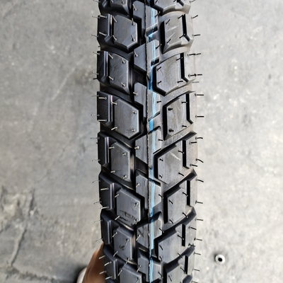 Pneus de motocyclette 3.00-18 pour les besoins du client