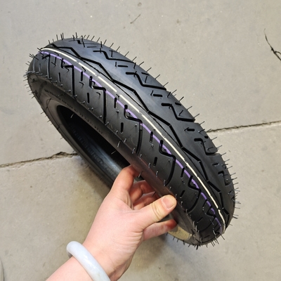 OEM Accepté 10 pouces 3,00-10 Pneus extérieurs pour les scooters électriques et les mini vélos de terre