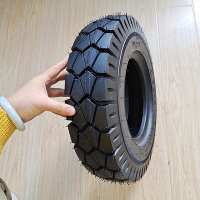 Pneus de moto acceptés OEM Pneus haute vitesse 4.00-8 avec nylon en acier caoutchouc naturel