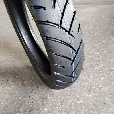 Super 110/80-17 Pneus de moto avec 35% à 55% de caoutchouc et boîtier résistant