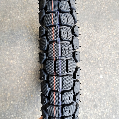 Vente directe de pneus de motocyclettes de 300*17 à Qingdao, avec une cote de pliage de 6PR/8PR