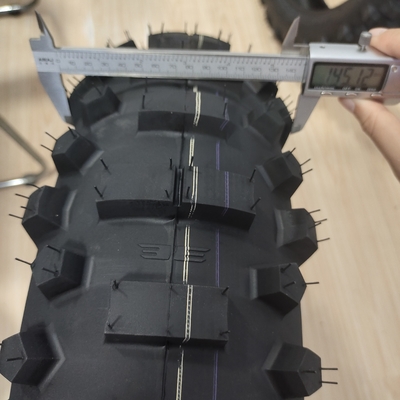 140/80/18 140/80 r18 Pneus de moto pour le marché sud-américain 150 km/h