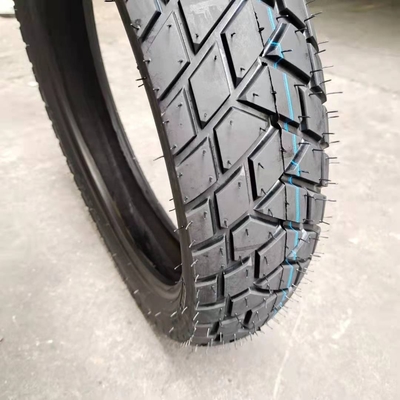 20000 KM durée de vie de travail garantie pneus sans tube 110/80-17 pour le remplacement
