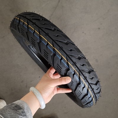 Pneus de moto sans tube supérieur TL en pneus de scooter 90/90-10 90/100-10 100/90-10 110/90-10