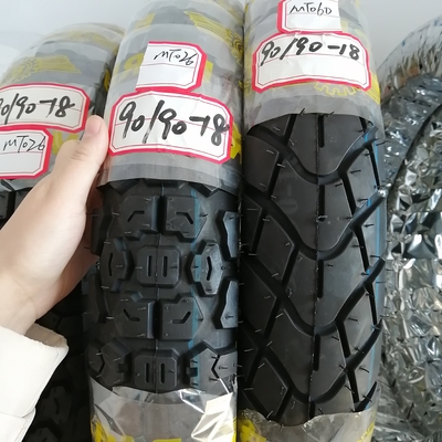 Vendre des pneus de motocyclette 90/90-18 à remplacer/réparer dans le port de Qingdao
