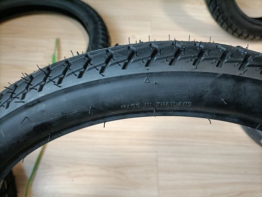 Thaïlande Pneus de moto 60/100-17 70/100-17 Pneus avec boîtier et taille du pneu