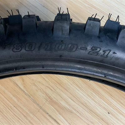 Roues de moto pneus 80/100-21 pour le délai de livraison dans les 25 jours