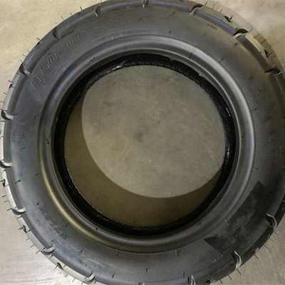 Contenu en caoutchouc de 35% à 55% Herschel pneus de motocyclettes 3,50-10 pour les besoins du client