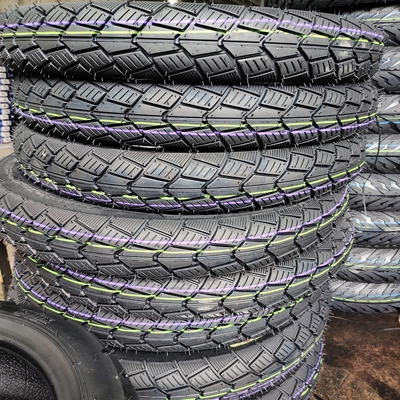 275-17 Super caoutchouc pneu de moto et tube 275X17 2.75-17 Avec 2,3/2,6 kg de poids