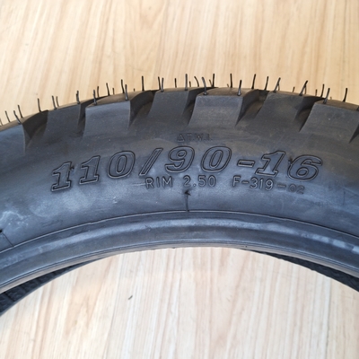110/90-16 Pneus de moto 6PR Pneus de moteur sans tube avec OEM acceptable
