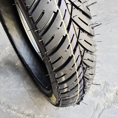 13000PCS Charge QTY/40'HQ 6PR/8PR Pneus de moto routiers 120/80-17 100/90-17 110/80-17 120/70-17 90/90-17