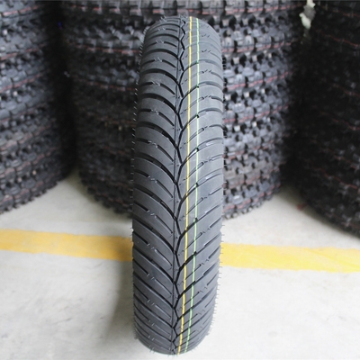 120/70-12 120/70/12 120 70 12 Pneus de moto de course à moteur avec une teneur en caoutchouc de 35% à 45%