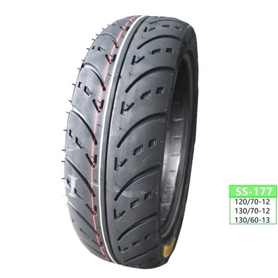 120/70/12 130/70/12 130/60/13 Scooter à moto en caoutchouc pneu sans tuyau 1207012 1307012